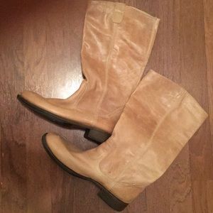 Beige leather boots